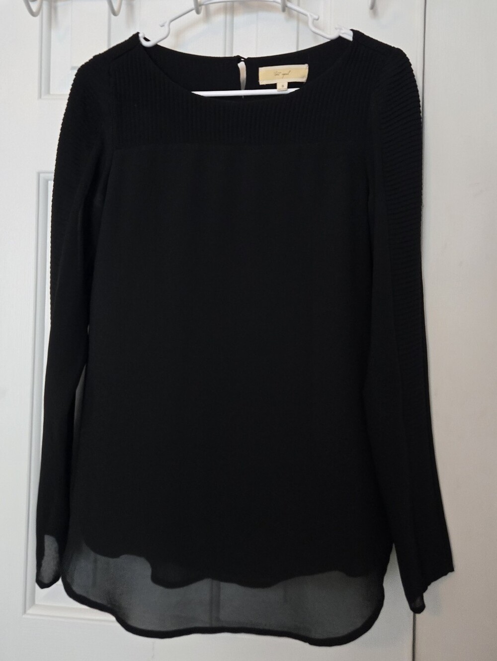 Lost April Anthropologie Black Long-Sleeve Chiffon-Hem Blouse Size S